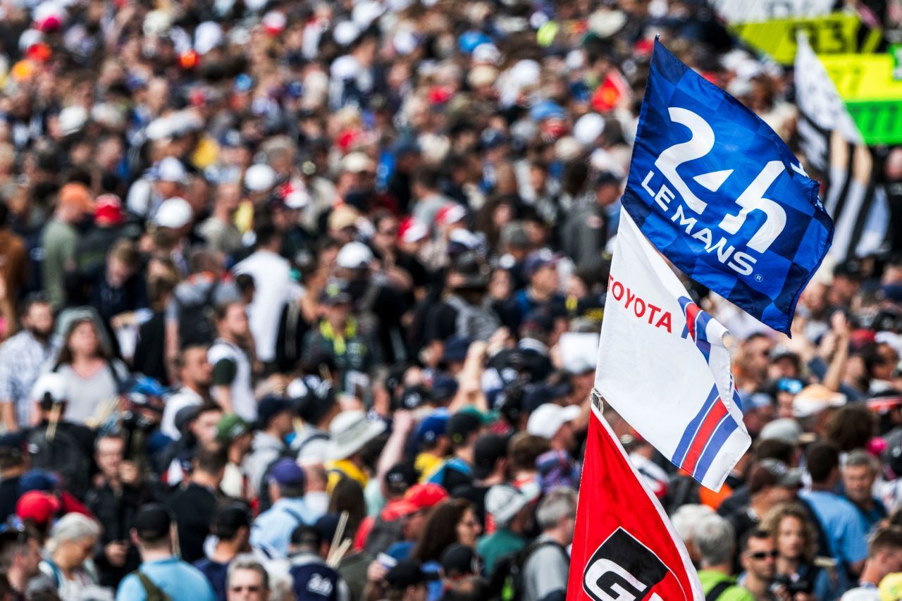 Begeisterung, 24 Stunden lang, eigentlich sogar die ganze Woche: Le Mans bleibt das berühmteste unter den 24-Stunden-Rennen.