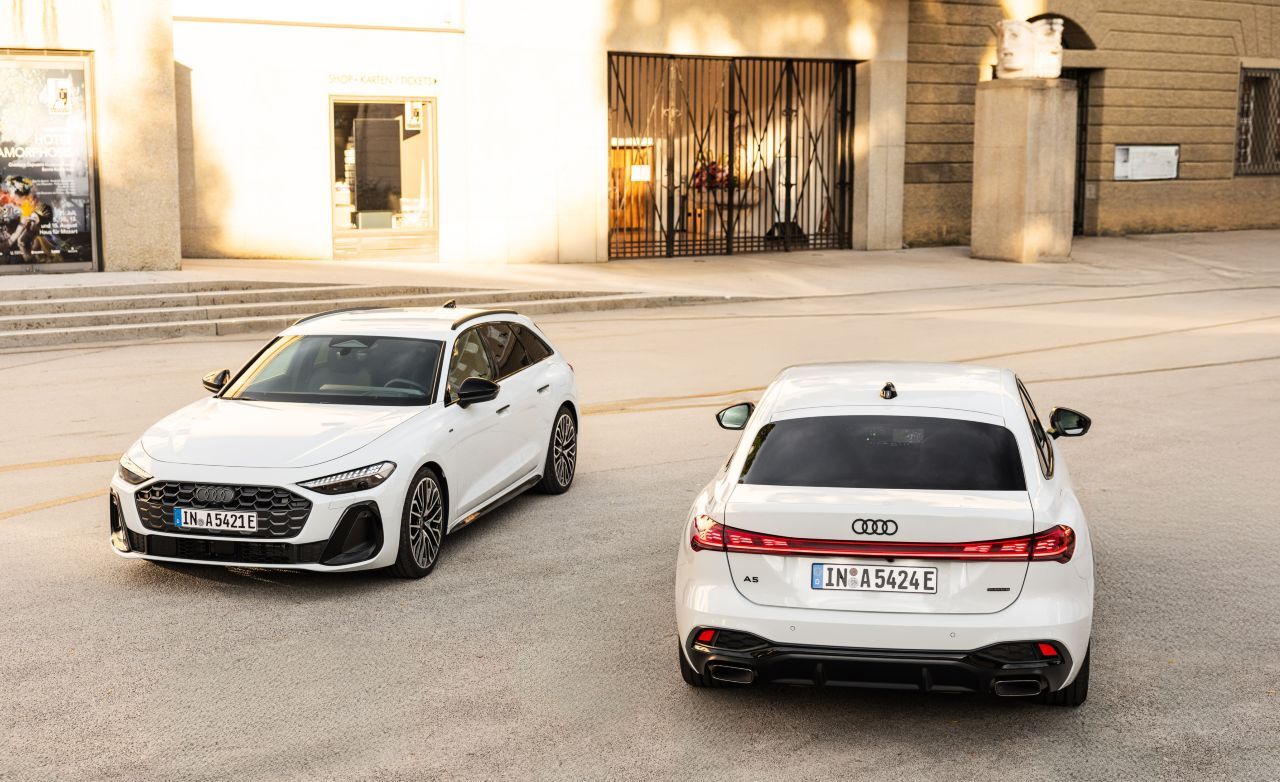 Fazit von Motorprofis-Tester Peter Pisecker: „Der Audi A5 e-hybrid quattro ist der erste Plug-in-Hybrid von Audi in der Mittelklasse, diese Technologie gab es beim Vorgänger A4 noch nicht. Im Vergleich zu den TDI-Modellen ändert sich das Fahrgefühl, bei der Fahrdynamik setzten die e-hybrid-Varianten neue Maßstäbe.
