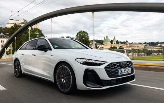 Der e-hybrid (Plug-in-Hybrid/PHEV) setzt neue Maßstäbe in der Fahrdynamik des Mittelklasse-Erfolgsmodells. - Schnelle Kombinationen