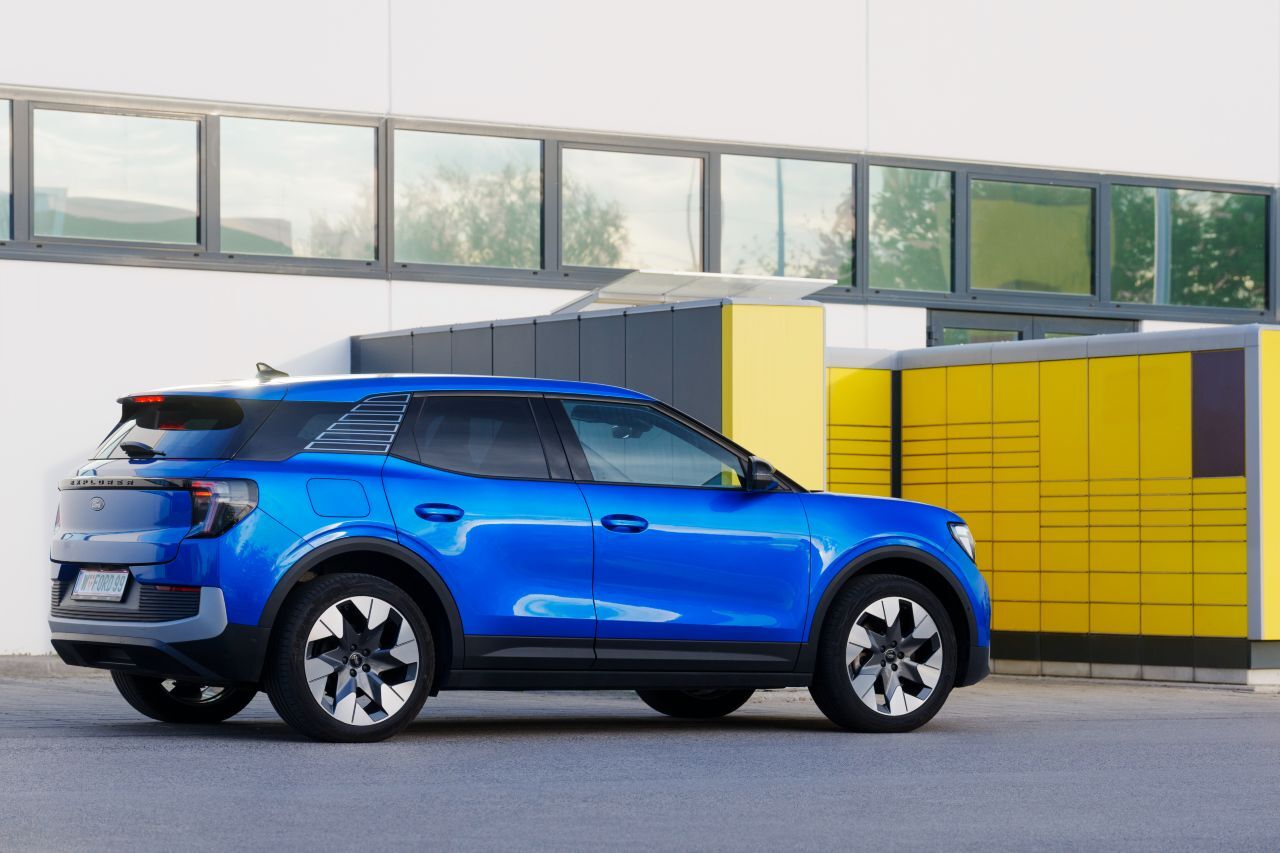 Technik aus dem Volkswagen-Konzern (VW ID.4/ID.5 sowie Skoda Enyaq). Design, Abstimmungsarbeit und Produktion von Ford Köln.