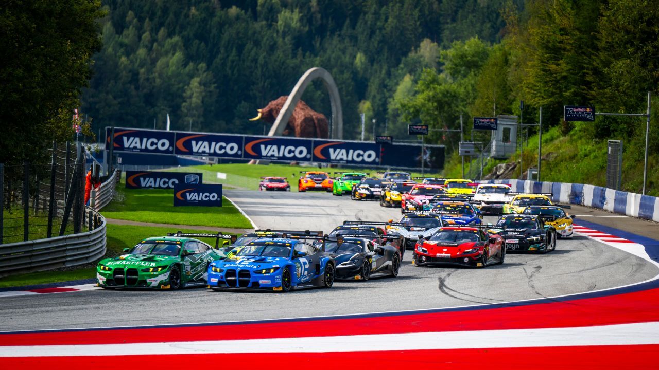 Markenvielfalt: neun verschiedene Typen sind in der DTM am Start. Beeindruckend.