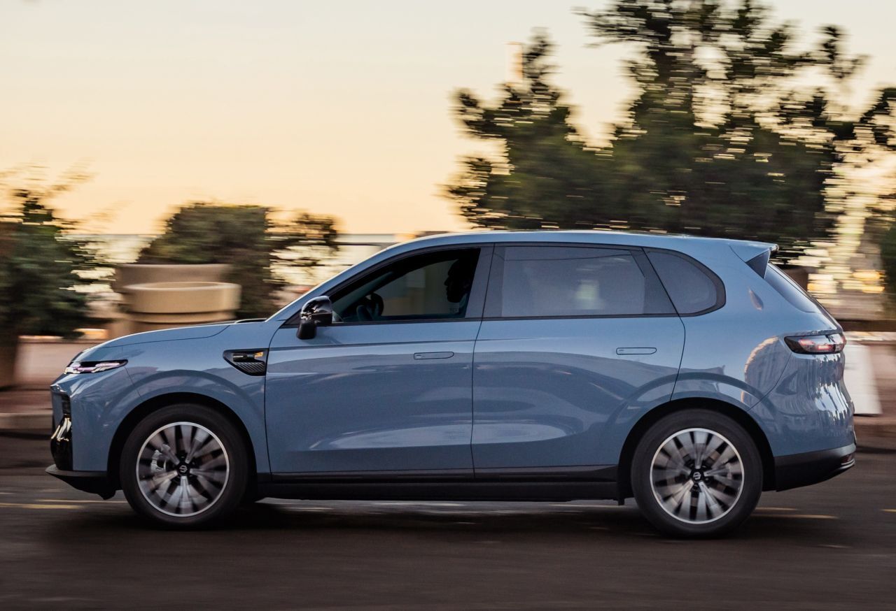 Der B10 ist ein SUV im C-Segment mit Elektroantrieb, rund viereinhalb Meter lang – also etwa so groß wie ein VW Tiguan oder Hyundai Tucson.