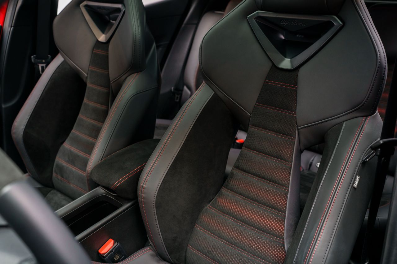 „Die rutschfeste Oberfläche und die Langlebigkeit sind in Autos sehr wichtig