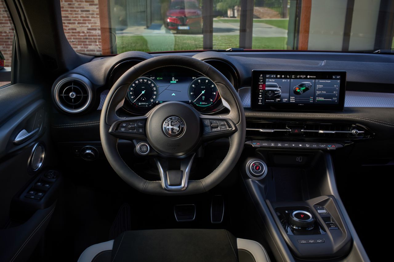 Die Design-Hingabe setzt sich im Innenraum fort: Fast alles wirkt aufmerksam platziert, durchdacht und ist formschön in Szene gesetzt.