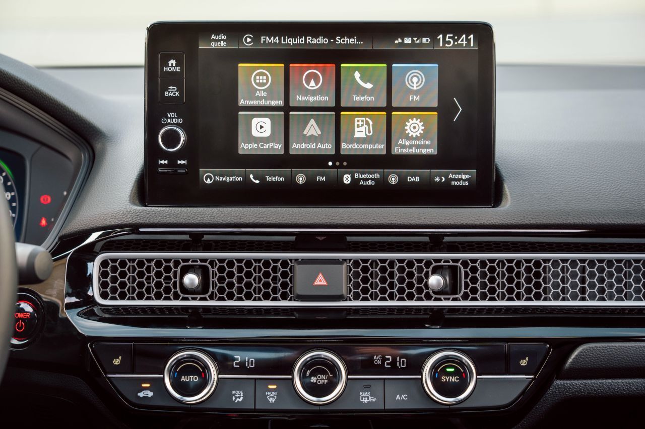 Menü auf dem 10,2-Zoll-Zentraldisplay: ausreichend übersichtlich.