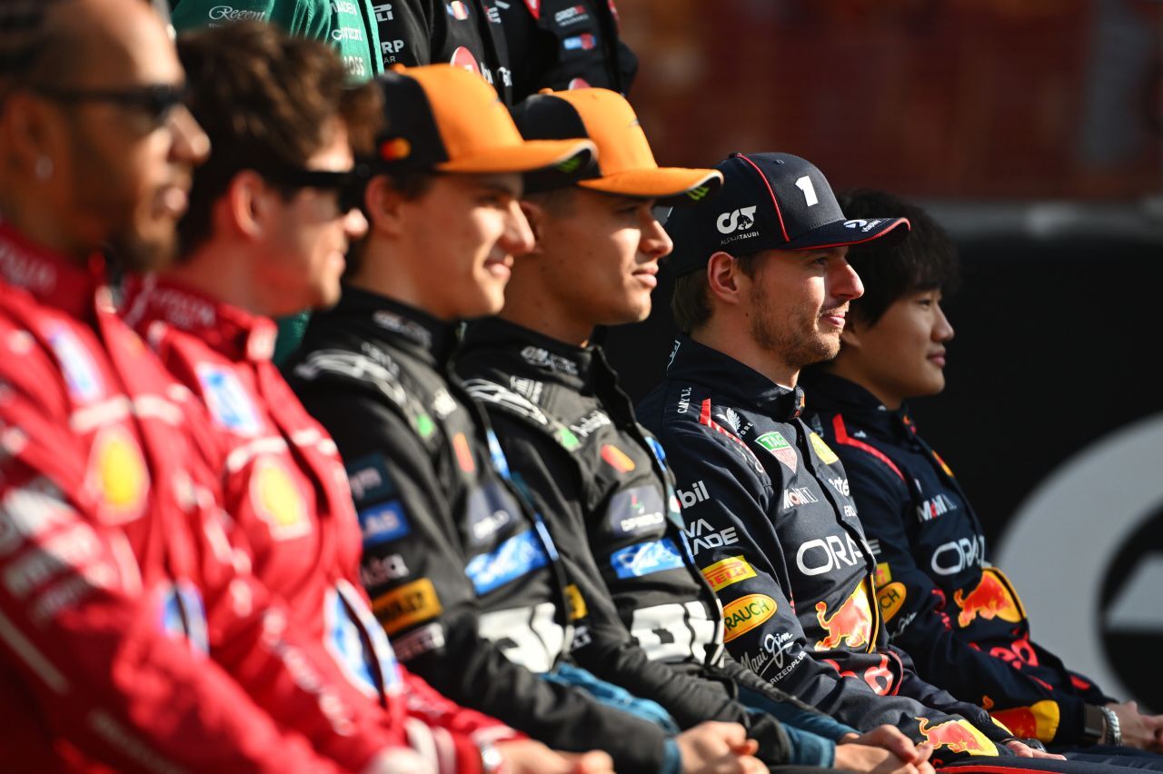 Von Hamilton beginnend gilt seit Jahren: Superstars fallen in der Formel 1 früh auf. Wenn nicht, sind sie keine Superstars.