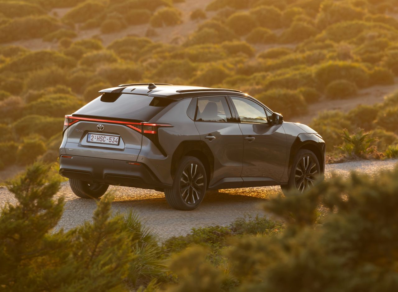 Wenigen Retuschen verhelfen dem neuen bZ4X zu einem glatteren, smarteren Look.