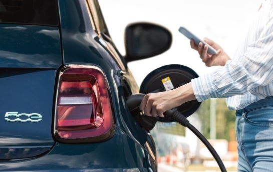 Die Diskussion um das Verbrenner-Aus ist ein Missverständnis und verstellt den Blick auf das wahre Problem. - Die EU wird ihre C02-Regeln für Autos aufgeben müssen