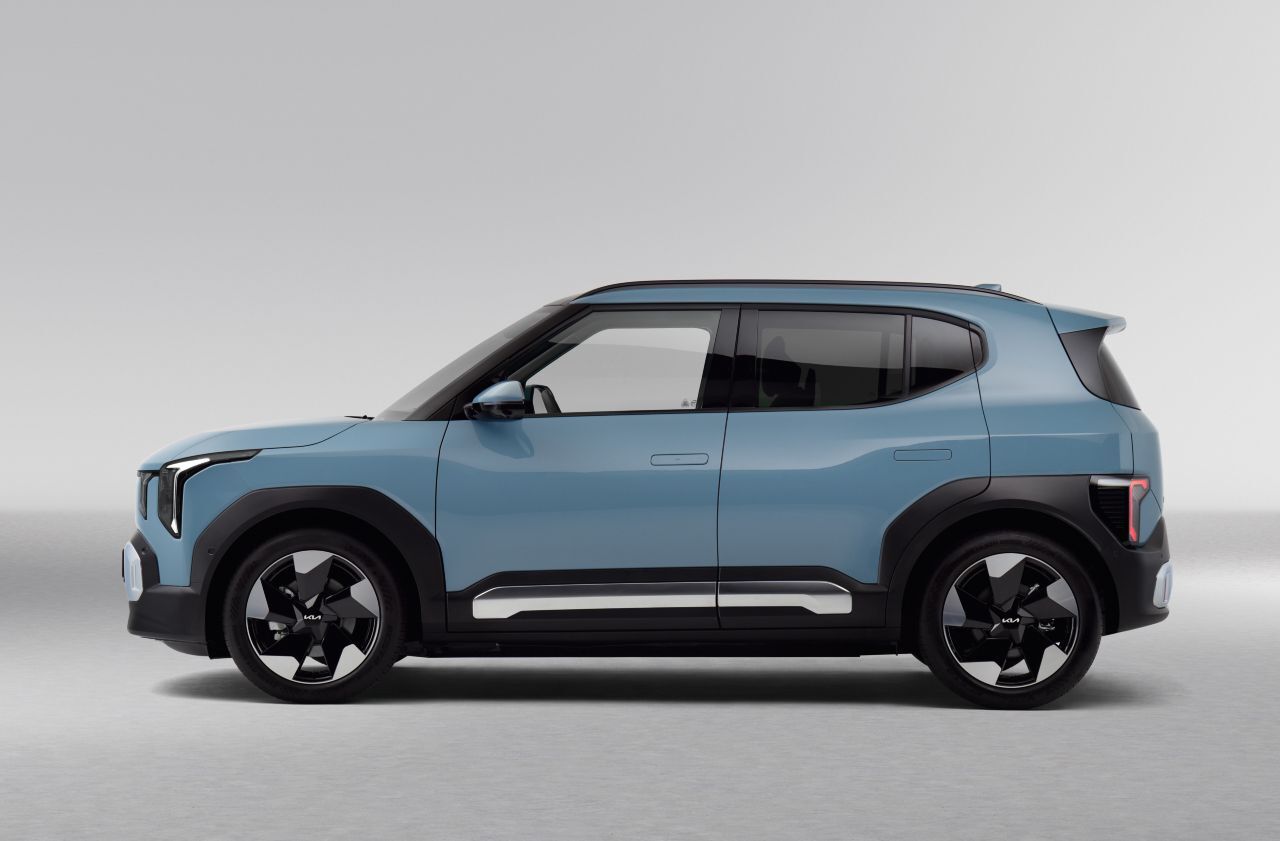 Herzig, knubbelig und weniger um kubistische Ernsthaftigkeit bemüht als die großen Brüder: Der EV2 ist ein sympathischer Beitrag zum Thema City-Stromer.