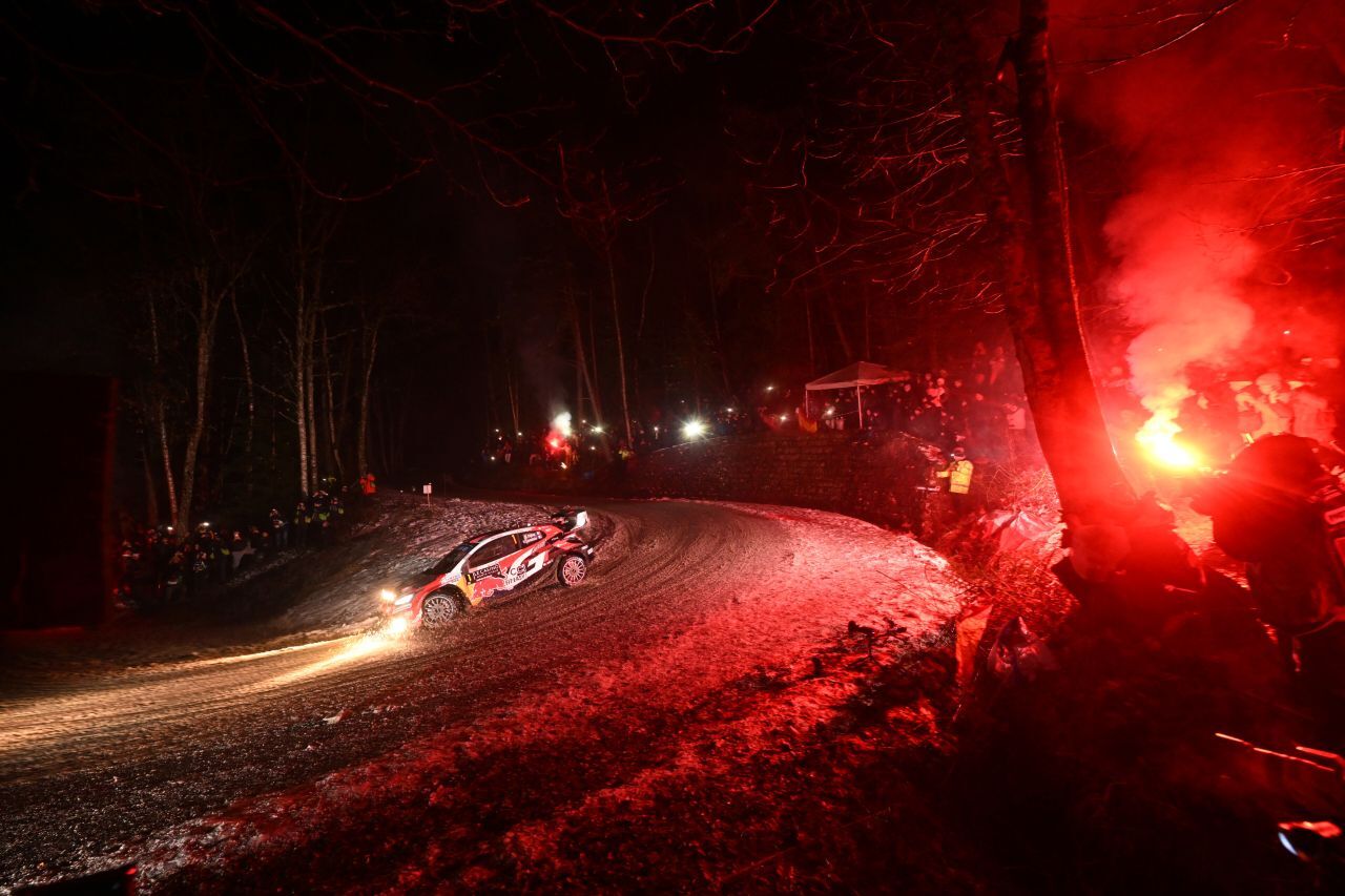 Feuer und Eis: Die Rallye Monte Carlo als Naturereignis.