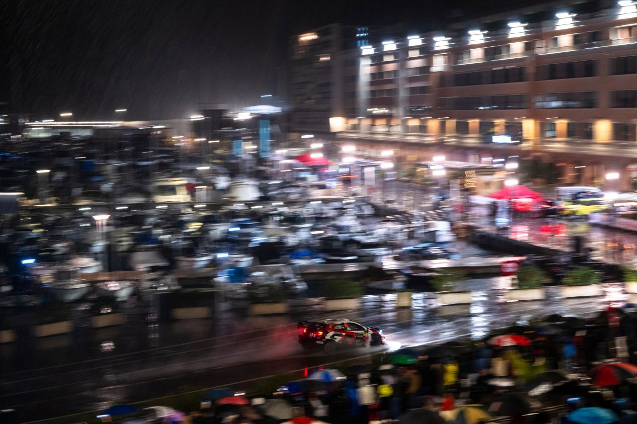 Rallye meets Formel 1. In den Straßen von Monaco.