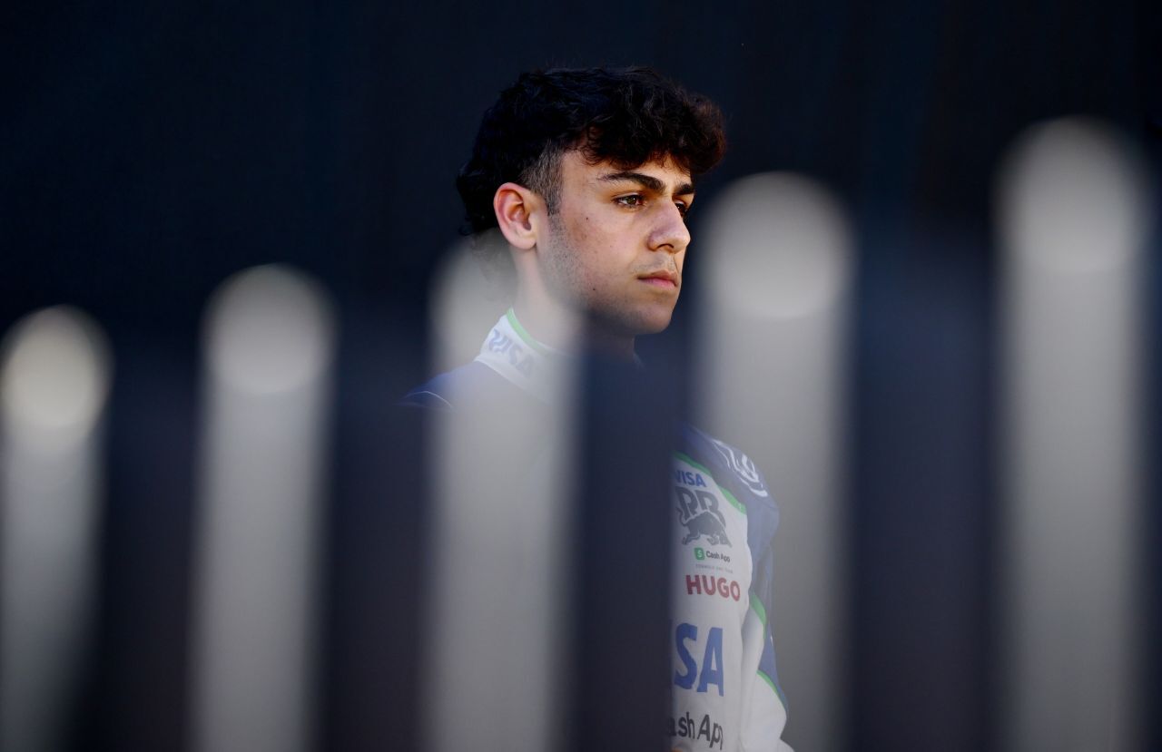 Arvid Lindblad wurde erst nach (!) dem letzten WM-Titel von Fernando Alonso geboren.