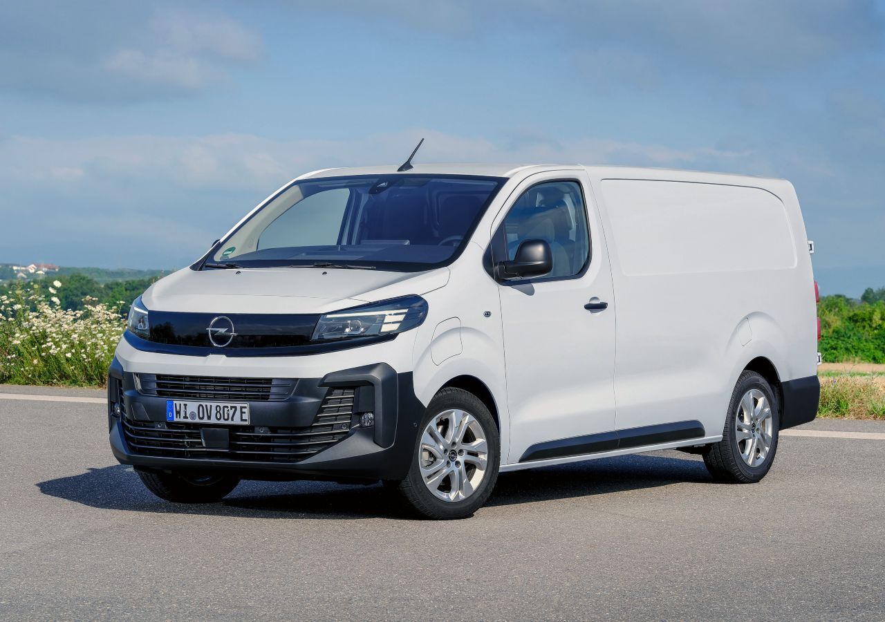 Elektrischer Opel Vivaro: Ladevolumen bis zu 5,8 m³, Raum für drei Europaletten, maximale Nutzlast 1.150 Kilo.