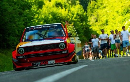 Lust auf richtigen, klassischen und röhrenden Motorsport? Die steirische Bergrallye-Szene ist eine der letzten Paradiese für Vollgastiere, Wir haben die wichtigsten Facts und Termine. - Bergrallye 2026: Fakten & Termine