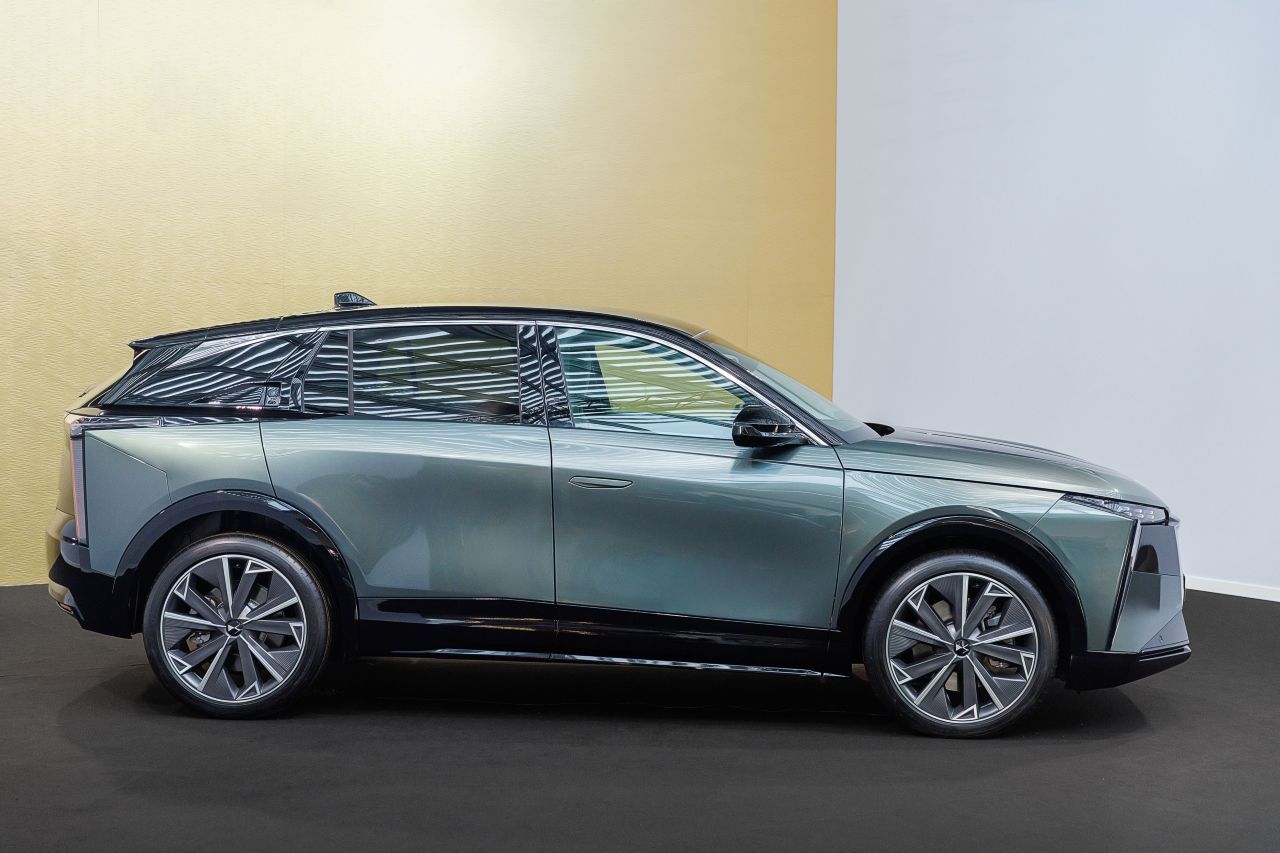 Fazit von Motorprofis-Tester Fabian Steiner: „Französische Alternative zu den deutschen Premium-SUVs, Innenraum und Reichweite setzten Maßstäbe