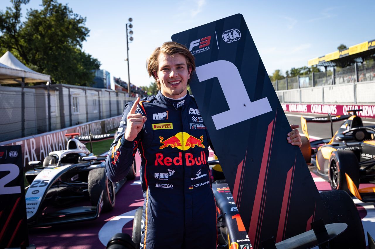 Der deutsche Ex-Red-Bull-Junior Tim Tramnitz gilt als einer der Favoriten auf den Fahrer-Job bei Opel.