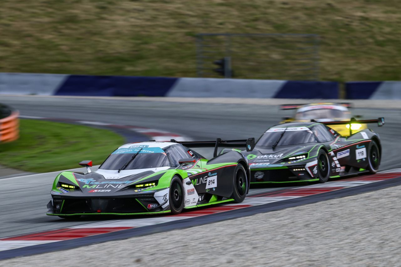 Erstmals in diesem Jahr sind Supersportwagen im Rennbetrieb am Red Bull Ring im Einsatz.