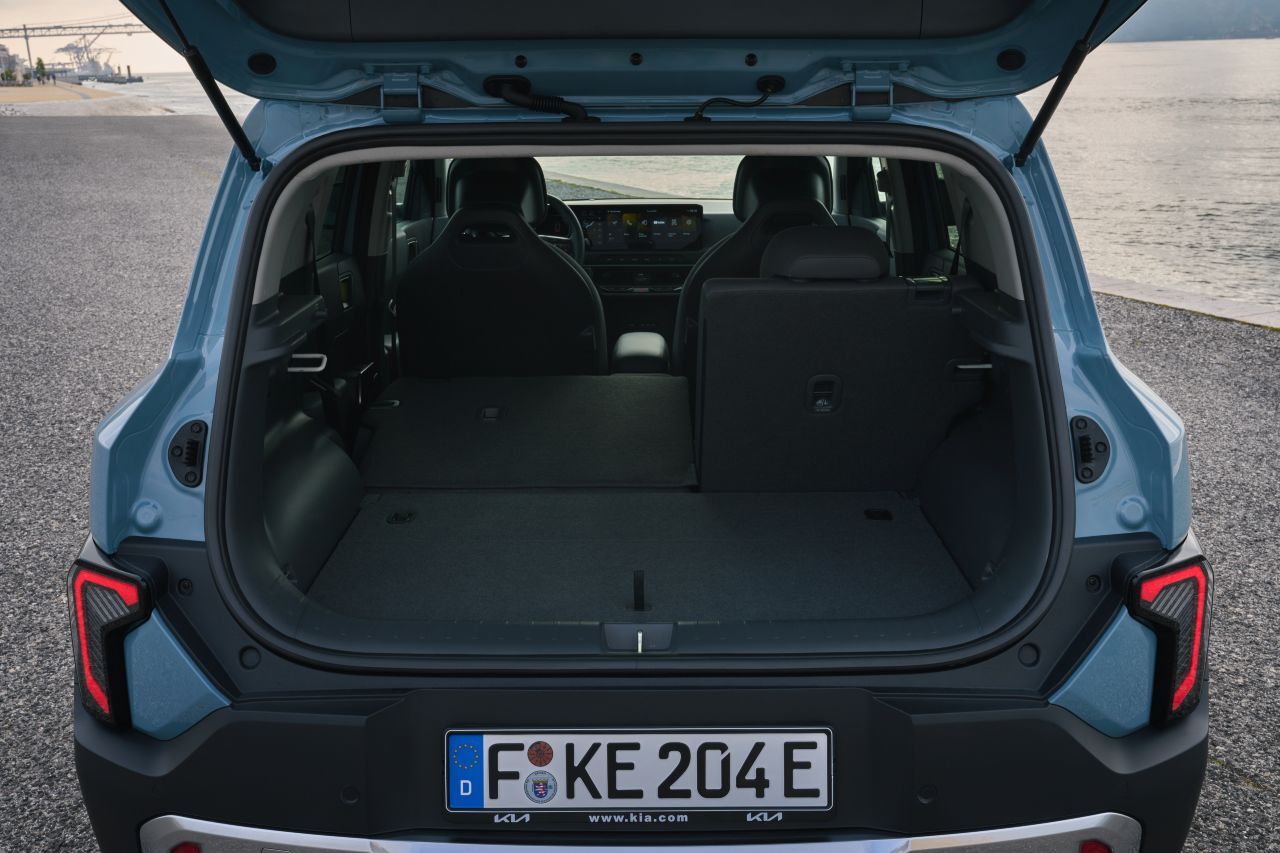 Das Basisvolumen von 362 Litern (nach VDA-Messung) und das Maximalvolumen von 1.201 Litern bei umgelegter Rückbank sind gute, klassenübliche Werte.