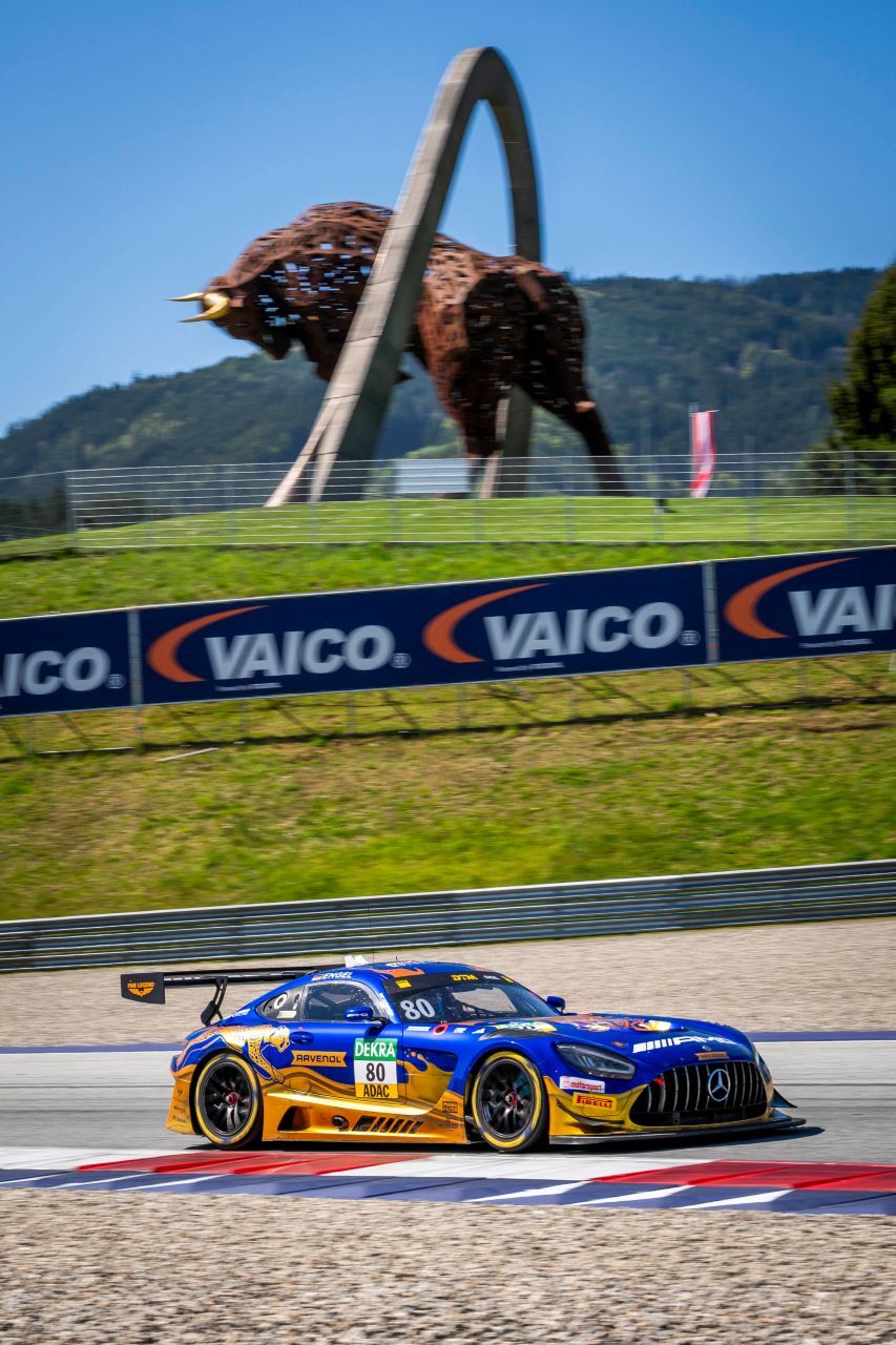 Maro Engel führt die DTM nach dem ersten Wochenende an.