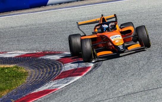 Bei der DTM lohnt es sich auch immer, die Rahmenrennen genau zu beobachten. In Spielberg etwa in der Formula Regional die Nummer 98 – den Sohn eines tragisch verunglückten Indy500-Siegers. Einer mit Formel-1-Potenzial. - Spielberg? Achten Sie auf Seb Wheldon!