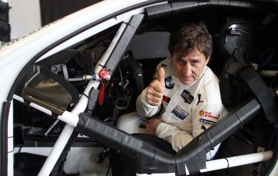 Alex Zanardi ist tot. Sein Kampf gegen eine unerträgliche Serie an Schicksalsschlägen wird ihn ewig als Held und Mutmacher weiterleben lassen. - Grazie, Alex Zanardi,  Legende der Leidenschaft