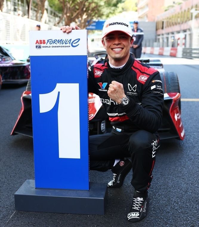 Nyck de Vries siegte im Sonntag-Rennen, sein erster Triumph in der Formel E seit Jahren.