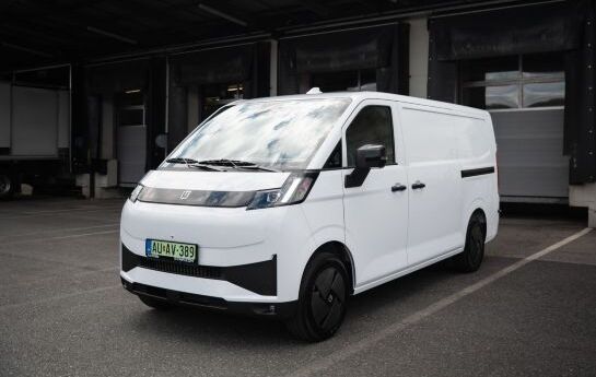 Der Farizon V7E drängt mit starken Preis-Ansagen in das mittelgroßen Kastenwagen-Elektro-Segment. - Hinten Arbeit,  vorne Vergnügen