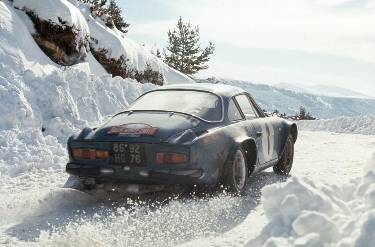 Alpine wird mit der A110 erster Rallye-Weltmeister in der Herstellerwertung.