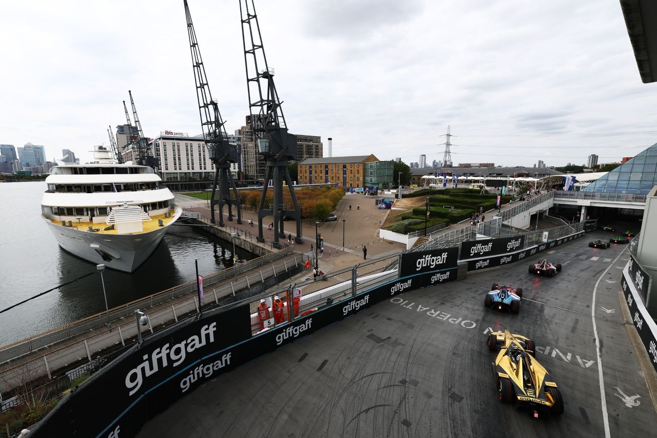Spezielles Hafen-Ambiente. Doch nun wird die Formel E London verlassen.