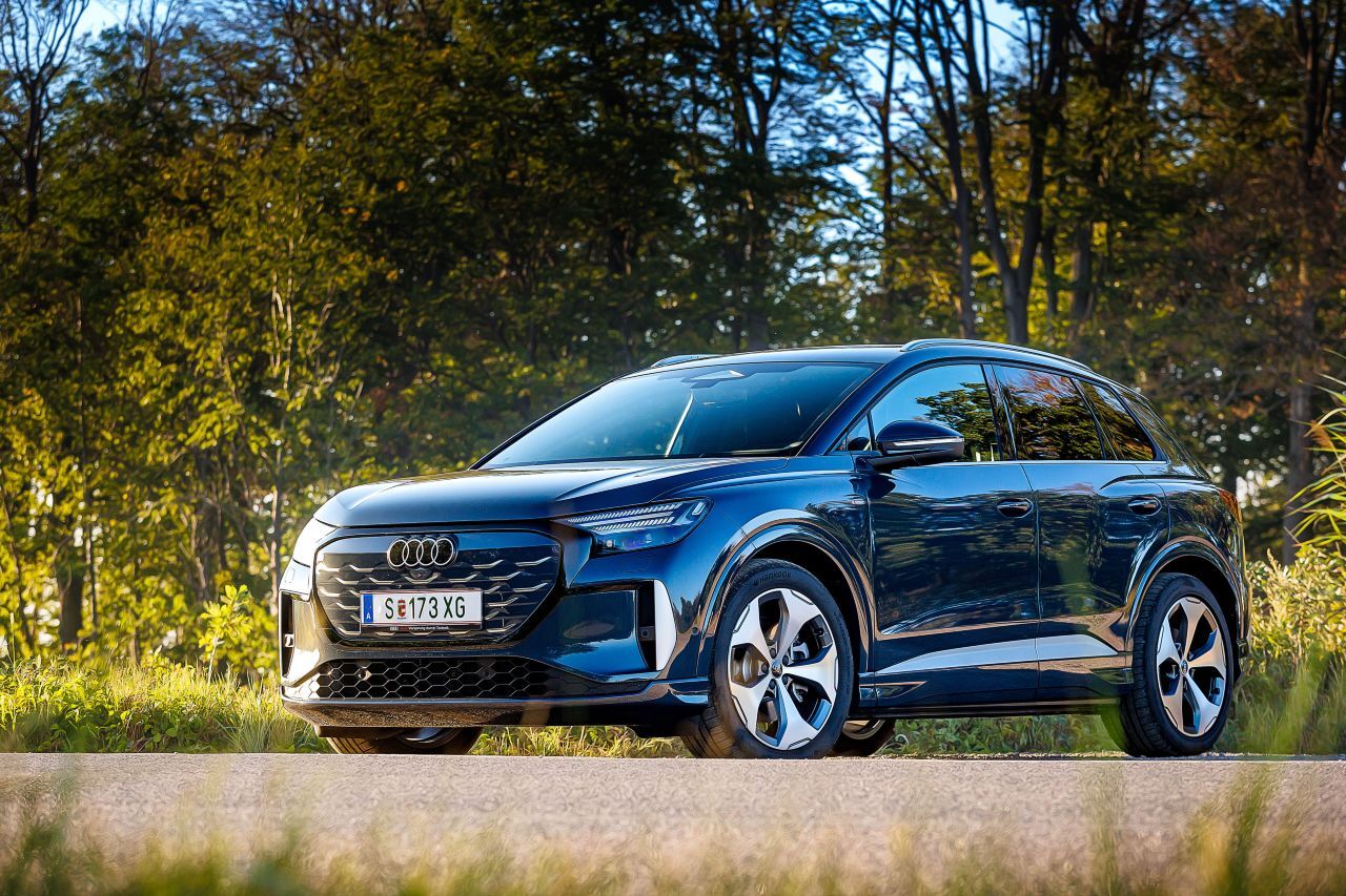 Stilistisch ist Q4 wie viele Audis das bürgerliche Angebot im Segment, mit dem man sich auf dezente Art schick machen kann.