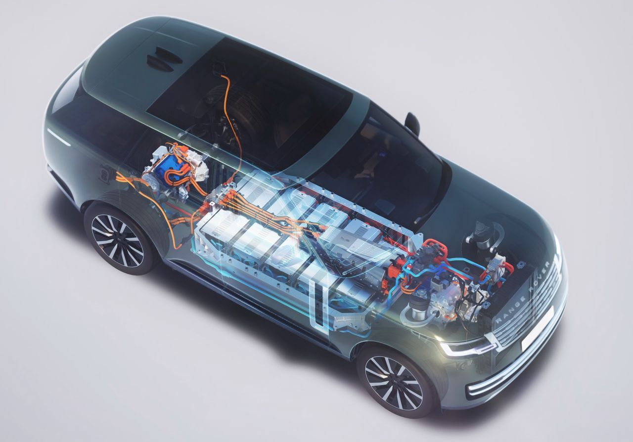 … Watttiefe bleiben ebenso erhalten wie das Kofferraumvolumen von 925 bis 2.210 Liter. Die 800-Volt-Architektur ermöglicht 350-kW-Laden.