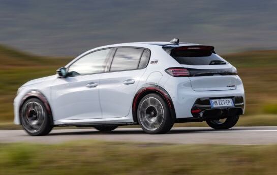 Der 208 von Peugeot wird wieder zum GTi, diesmal allerdings elektrisch. - Linientreu