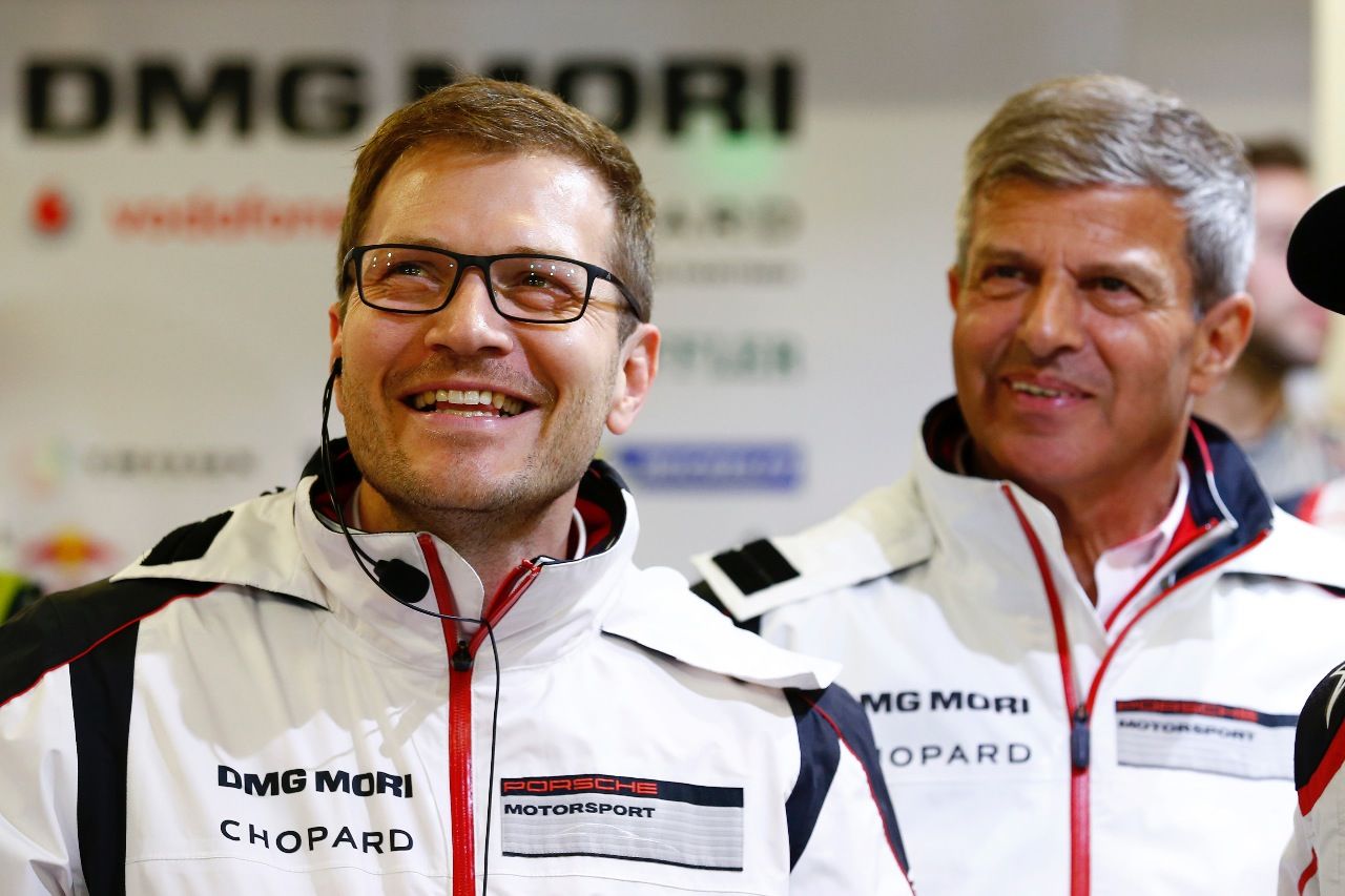 LMP1-Teamchef Andreas Seidl (li.) und Projektleiter Fritz Enzinger. Wie viele andere Mitarbeiter hat Enzinger auch Seidl aus der Formel 1 abgeworben.