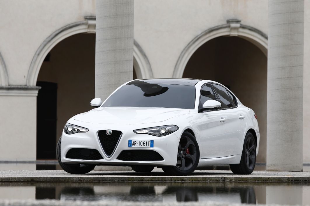 ERSTER TEST: ALFA ROMEO GIULIA Ist Alfa wieder  zurück im Spiel?