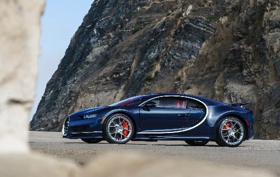 Faszination Chiron – alle Bilder und die Eckdaten gibt’s hier: 8,0-Liter-16-Zylinder, 1500 PS, 420 km/h, 2,4 Mio. Euro … - Wie gut schaut der  neue Bugatti aus?