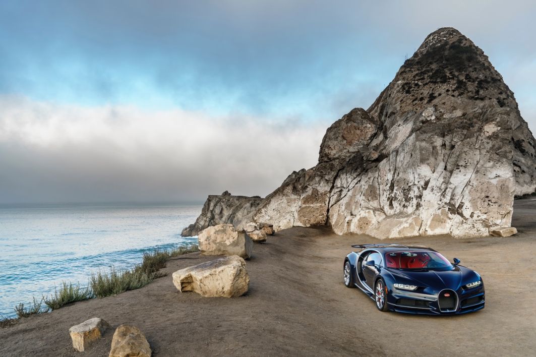 FEATURE: BUGATTI CHIRON Wie gut schaut der  neue Bugatti aus?
