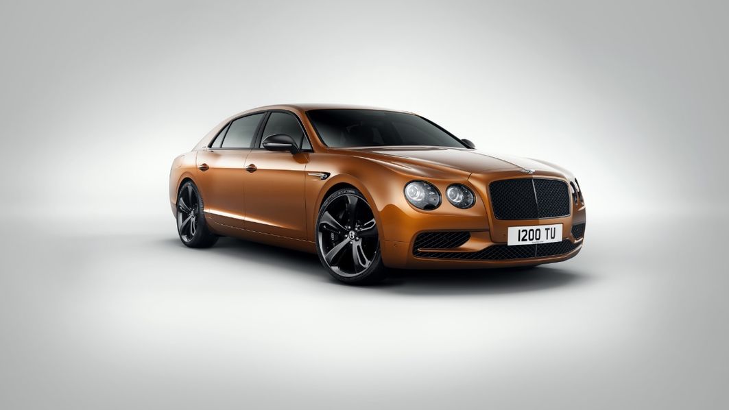 Bentley Flying Spur W12 S: Der schnellste Bentley-Viertürer aller Zeiten erreicht 325 km/h!