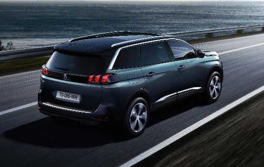 Ersten Infos zum großen 5008 SUV, das mir Riesen-Laderaum und sieben flexiblen Sitzen punkten will. - Warum bringt Peugeot zwei  neue SUV gleichzeitig?