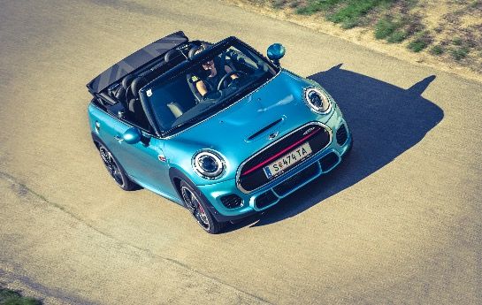 Die letzten warmen, goldenen Tage voller Herbstsonne im stärksten Mini-Cabrio aller Zeiten - Ist die dritte Generation besser als ein Roadster?