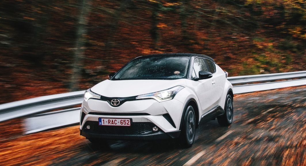 ERSTER TEST: TOYOTA C-HR Wird das Toyota-SUV  ein Eroberer?