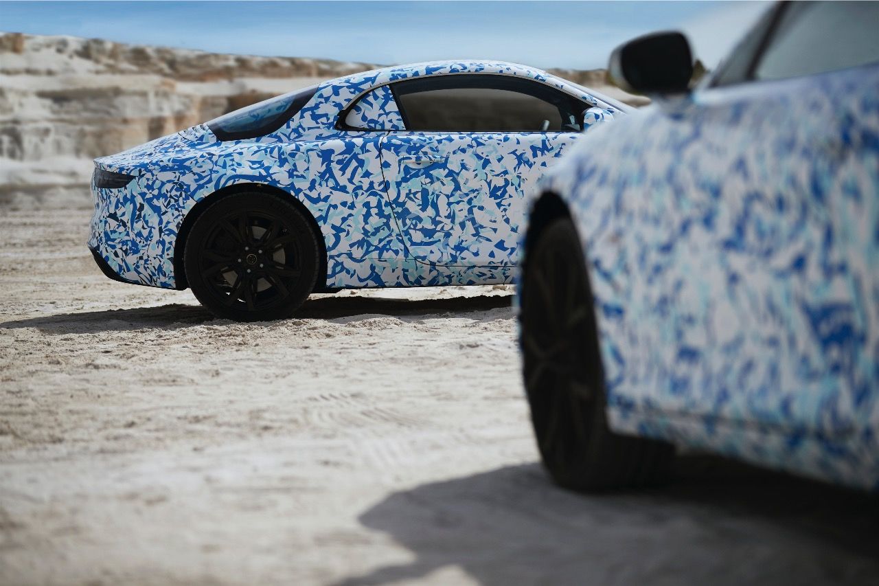 Renault Alpine im Erlkönigdress.