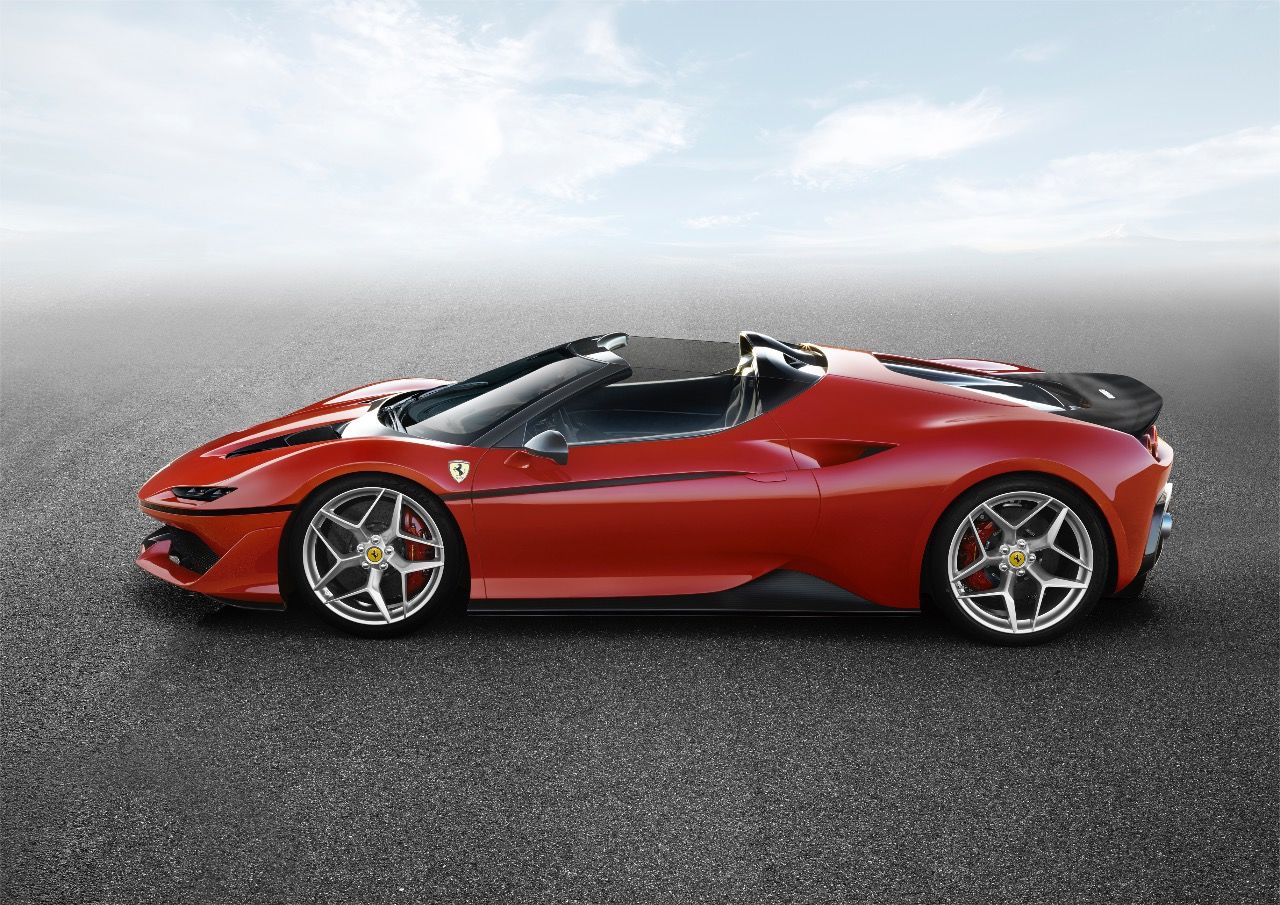 Ferrari J50 – eine Prise Barchetta-Style ist hier auch zu sehen.