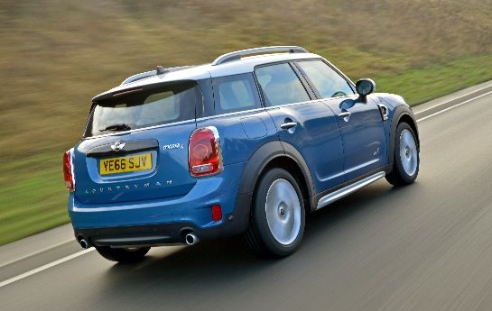 Aus Mini-SUV wird Kompakt-SUV: Der Countryman ist in der zweiten Generation um eine komplette Größenklasse gewachsen. - Kann ein Mini erwachsen  werden?