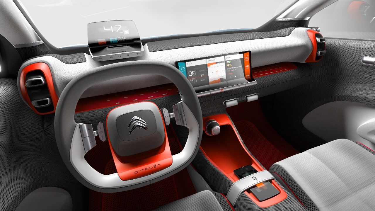 Der Innenraum des Citroën C-Aircross wirkt ebenfalls bereits ziemlich realistisch – und führt die Marke zurück auf den Pfad der Avantgarde.