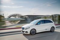 PLATZ 9: Die elektrische Mercedes B-Klasse schafft es mit 76 Stück in die Top 10.