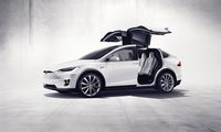 PLATZ 5: 140 neue Tesla Model X wurden verkauft. Top-Manager-Flitzer!