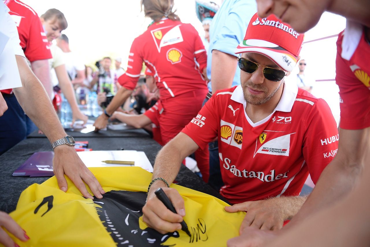 Erstmals fährt Vettel als WM-Führender an den Ort, an dem einst seine Rennfahrer-Karriere so richtig begann.
