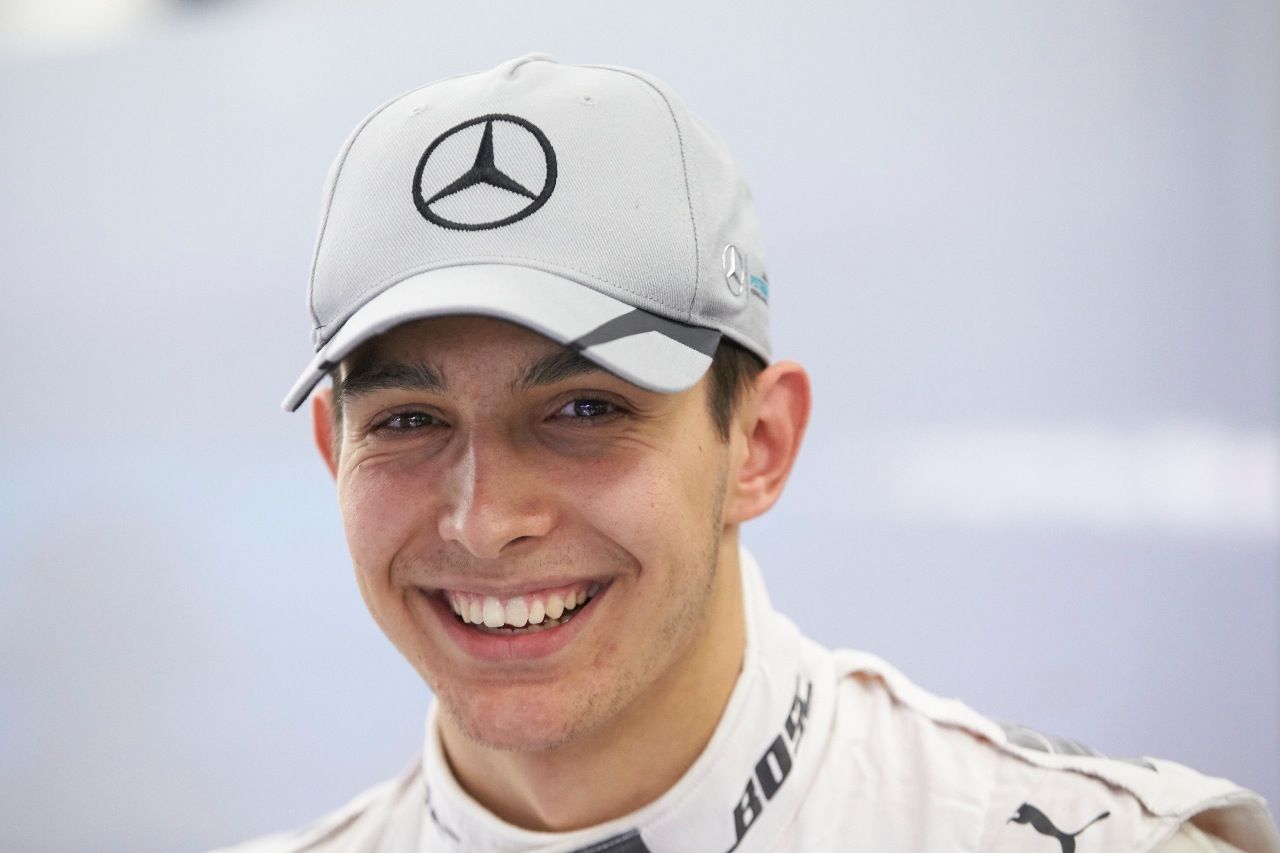 Hektische Tage für Force-India-Fahrer (und Mercedes-Junior) Esteban Ocon, das Supertalent aus Frankreich: Tolle Leistungen, aber harte Kritik von seinem Teamkollegen.