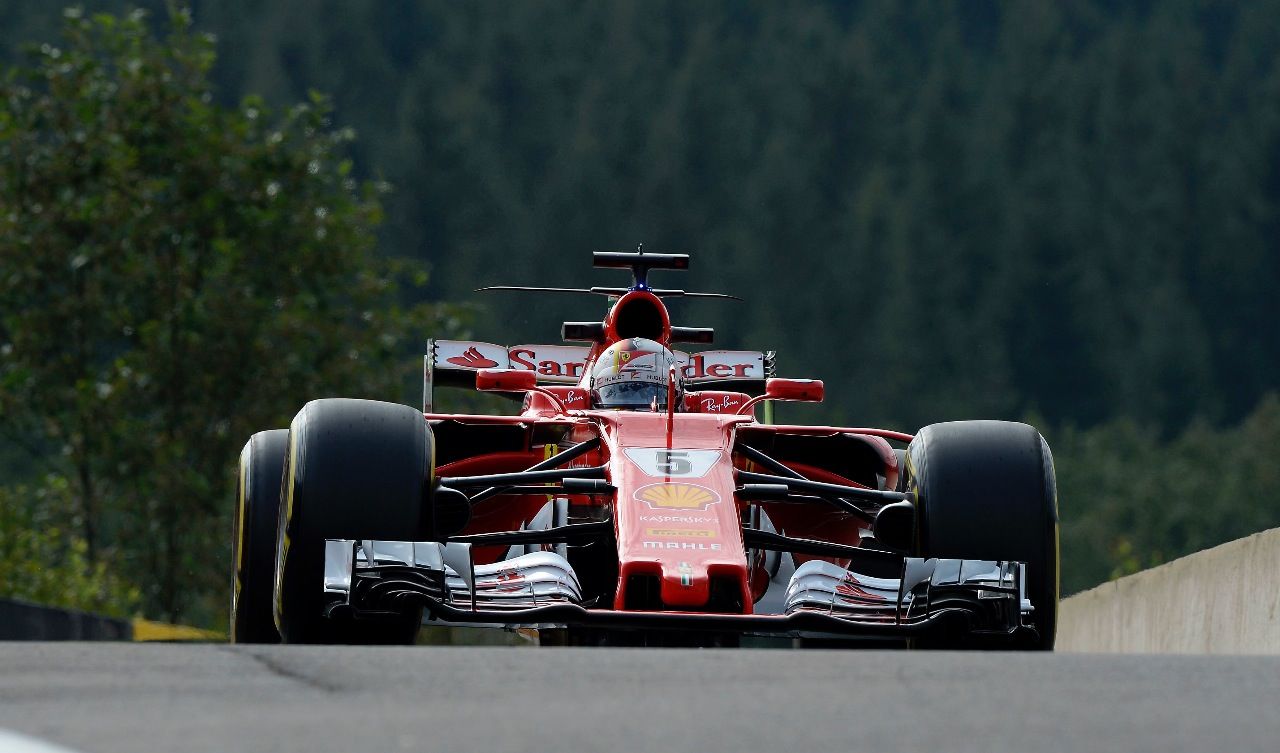 Bei Ferrari ist die Vertragsverlängerung mit der Nummer 1, Vettel, nun auch perfekt.