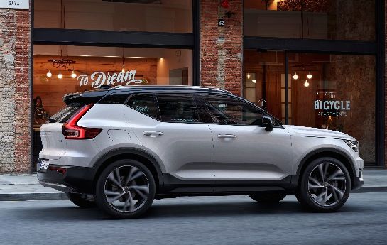 Volvo steigt bei den kompakten SUVs ein. Motorprofis analysiert den XC40: Preise, Motoren, Ausstattung, Design … - Hat dieser Schwede  das Zeug zum Hit?